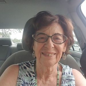 Meet your Posher, Marilyn